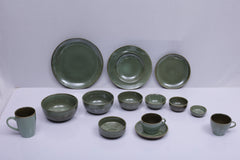 Texture Green
Dinner Set