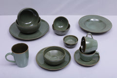 Texture Green
Dinner Set