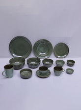 Texture Green
Dinner Set