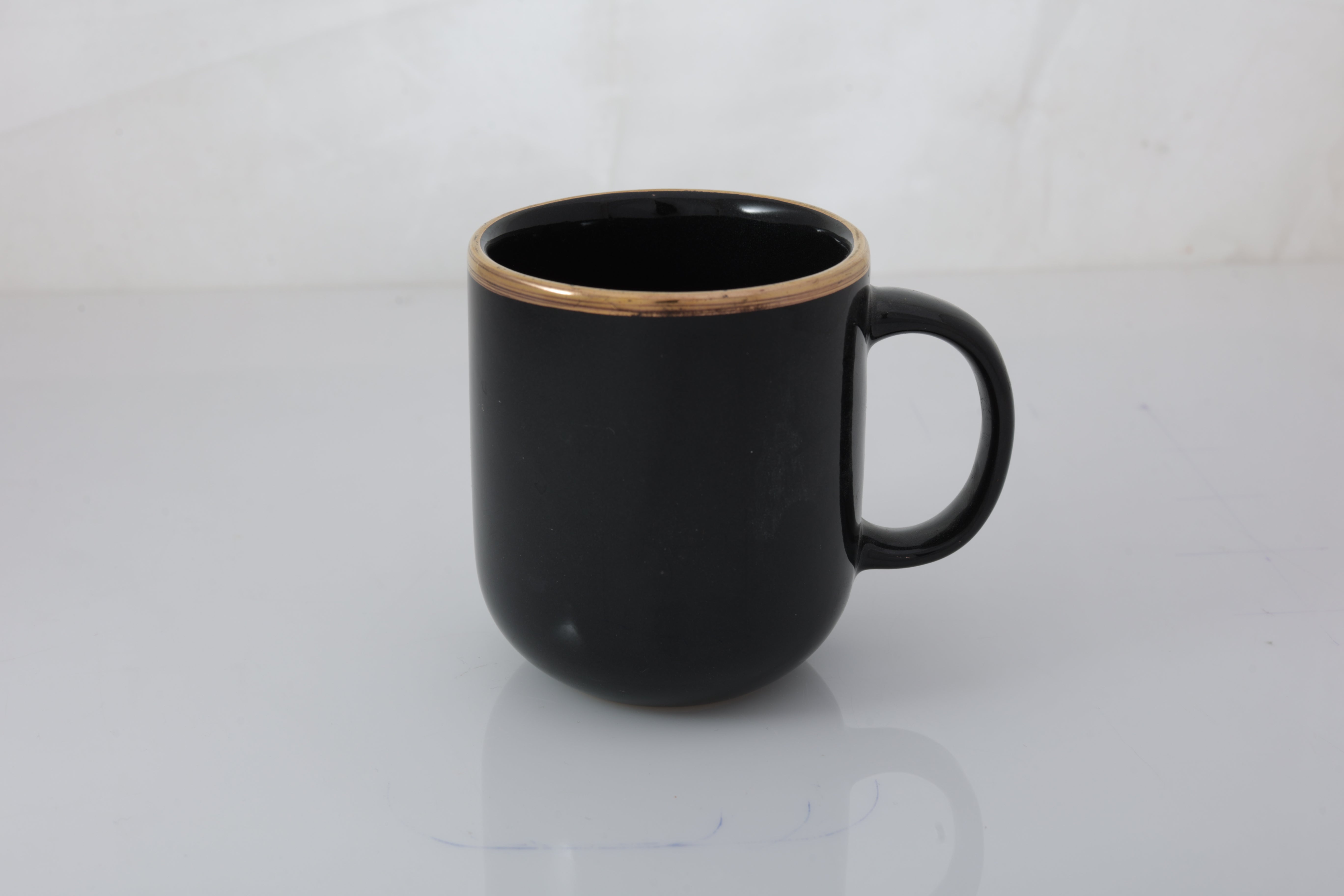 180 ML Coupe Gold Line