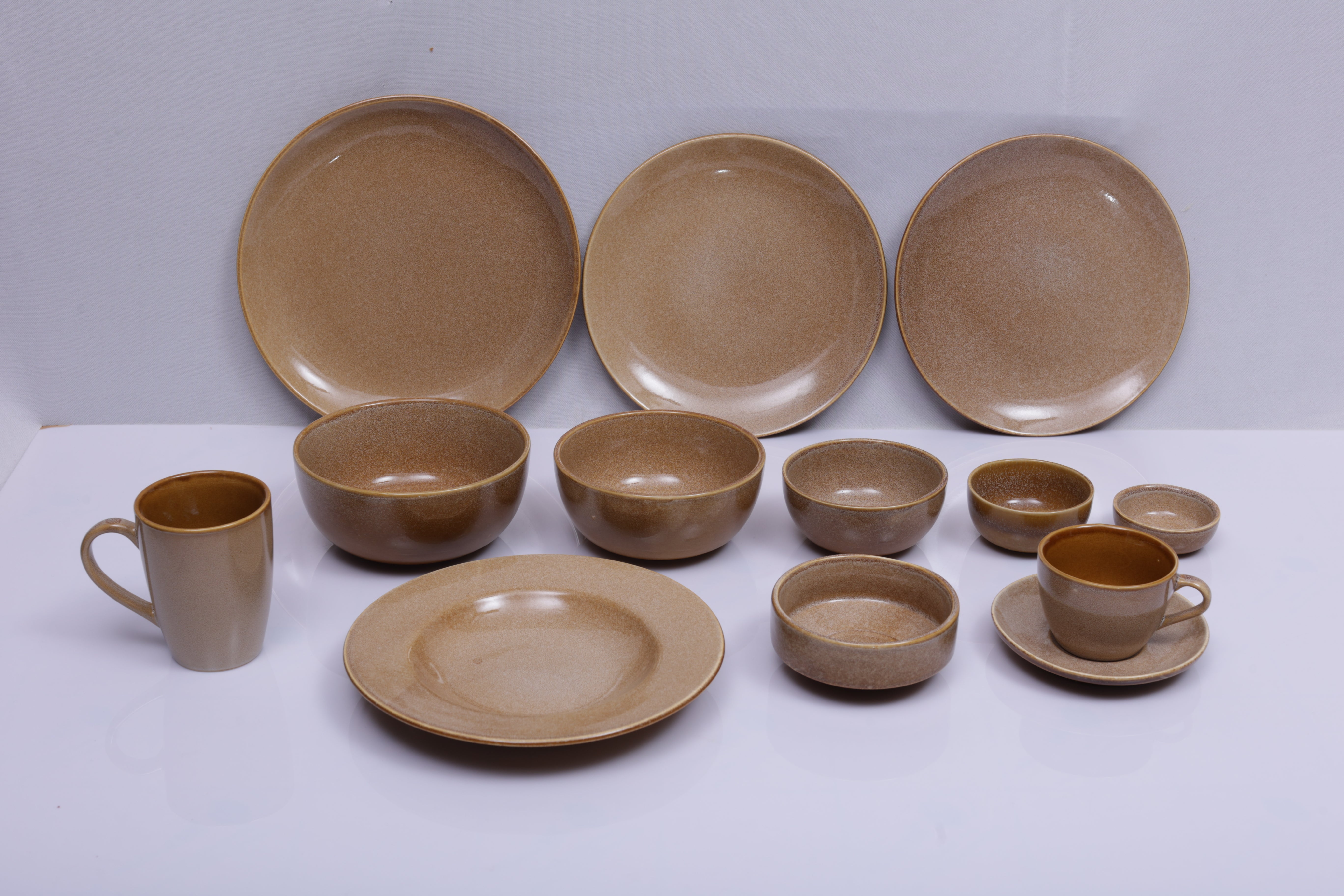 Texture Honey
 Brown Dinner Set